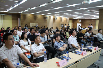 《湖北企業家》雜志成功舉辦“互聯網+創業創新”主題沙龍 激發創新思維，共繪創業藍圖